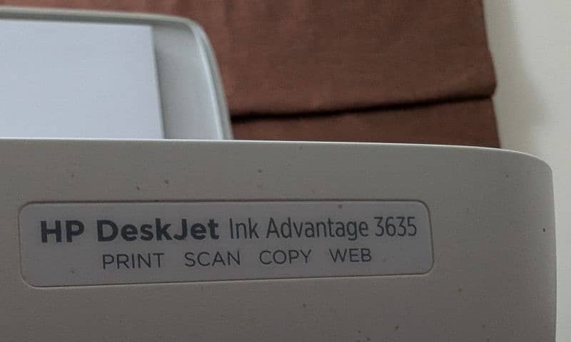 HP DeskJet Ink Advantage 3635 WiFi AIO Printer 4