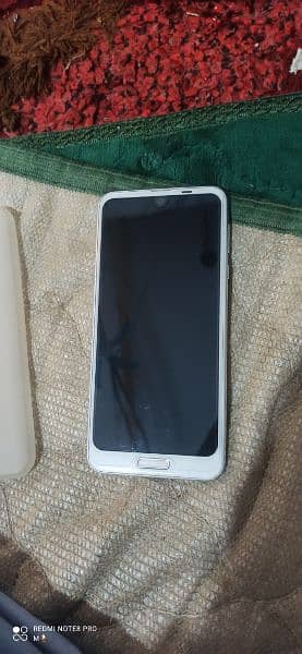 Aquos r2 pta approved full 10/10 condition 1