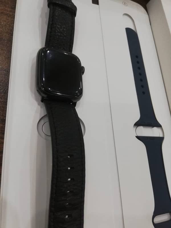 Apple watch series 7 Stainless steel 41 mm  BH 100% 5