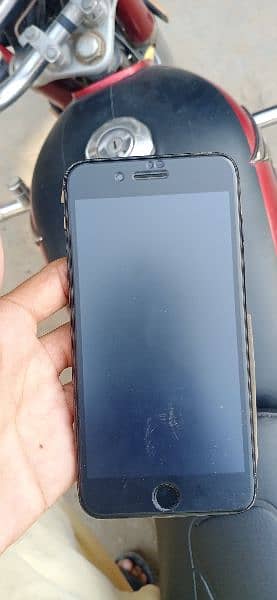 I Phone 7 Plus 256GB PTA approved with apple charger good mobile 2