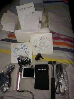 Toshiba camera full box