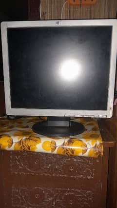 HP 17 Inch Monitor