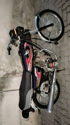 Honda 125 All ok condition 10/8