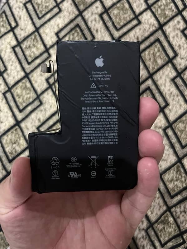 Iphone 12 pro max origional battery 0