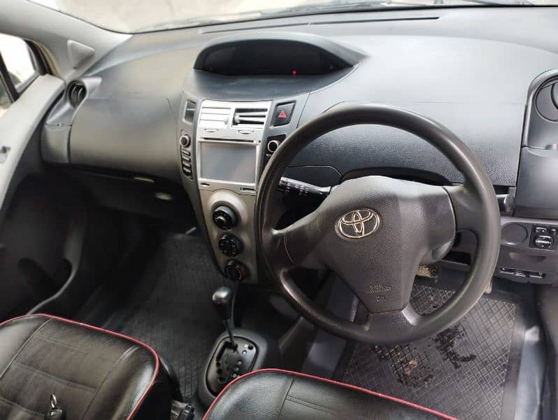 Toyota Vitz 2008/12 Sindh Registered 9