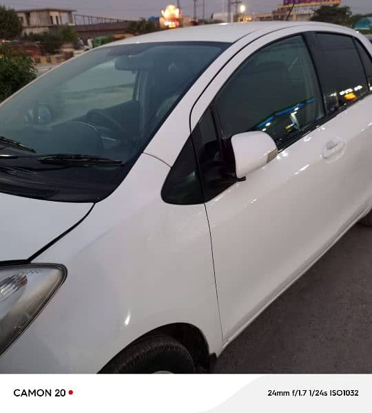 Toyota Vitz 2008/12 Sindh Registered 14