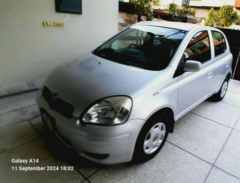 Toyota Vitz 2003 1