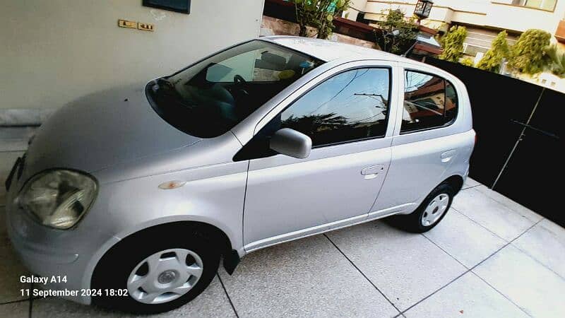 Toyota Vitz 2003 6