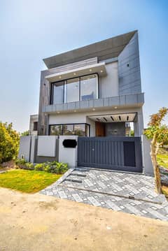 5 Marla Brand New Modern Luxury House For Sale in 9 Town DHA Lahore