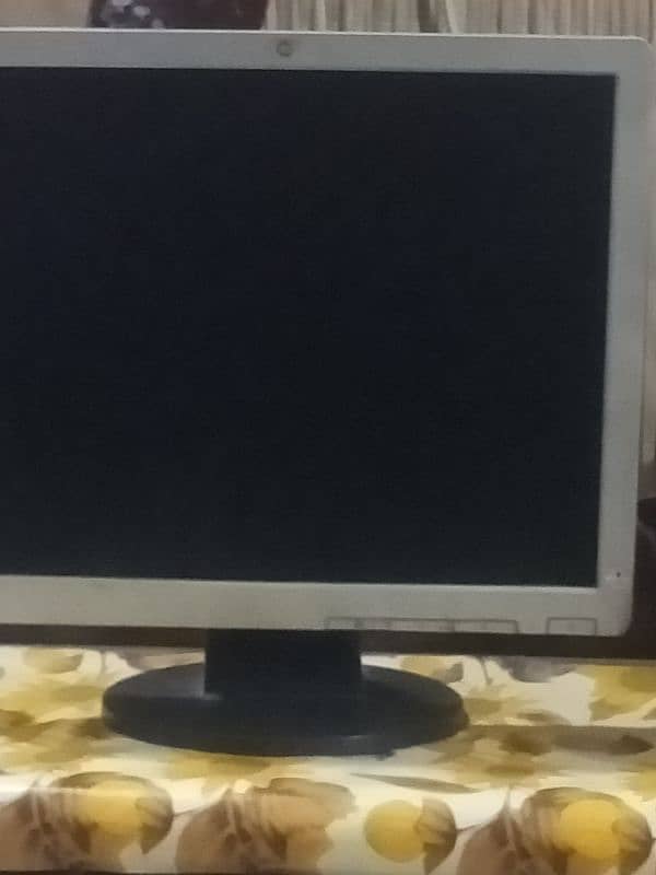 Hp 17 Inch Monitor 0