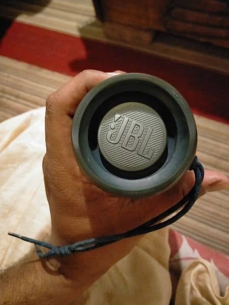 JBL original flip 5 Bluetooth speaker slightly used bought f 6