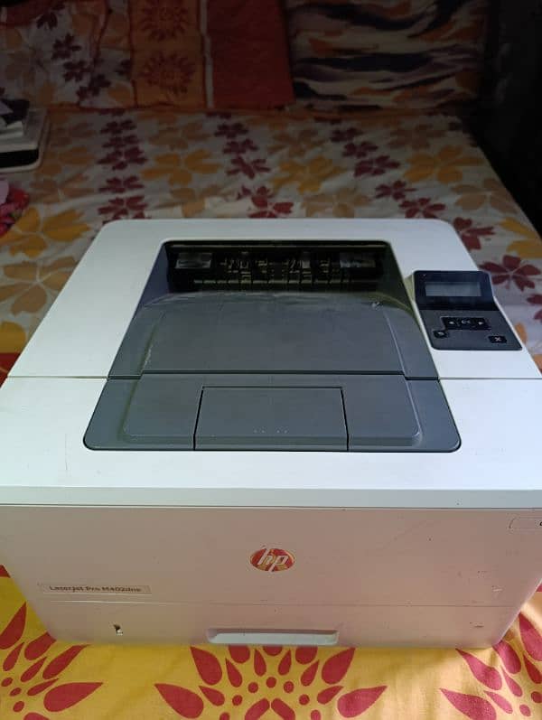 LaserJet pro m402dne 1