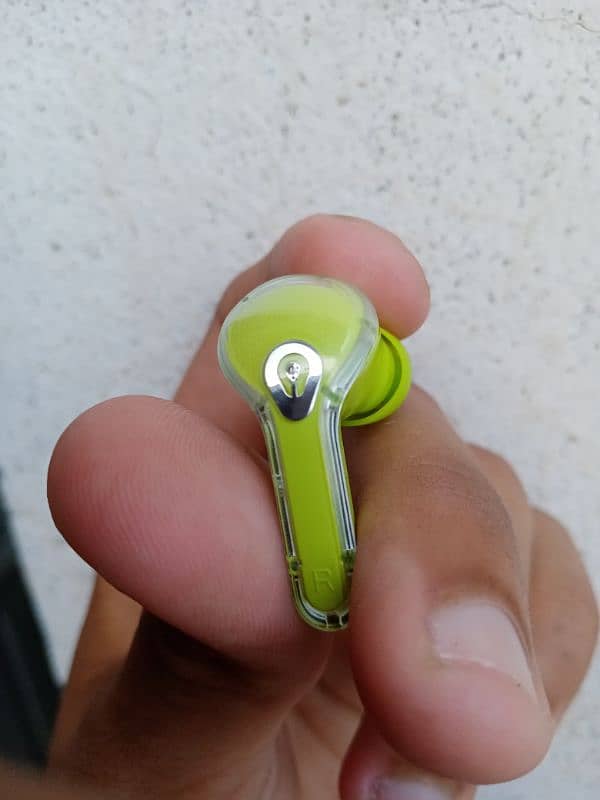 Air 39 Airpods GREEN COLOUR 5