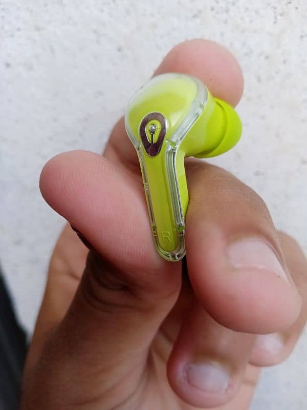 Air 39 Airpods GREEN COLOUR 6