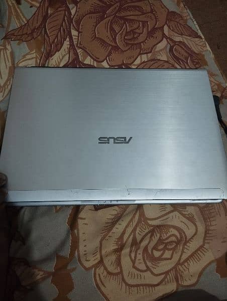 ASUS Laptop 2