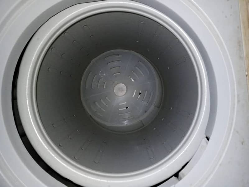 Haier washing machine 8kg 4