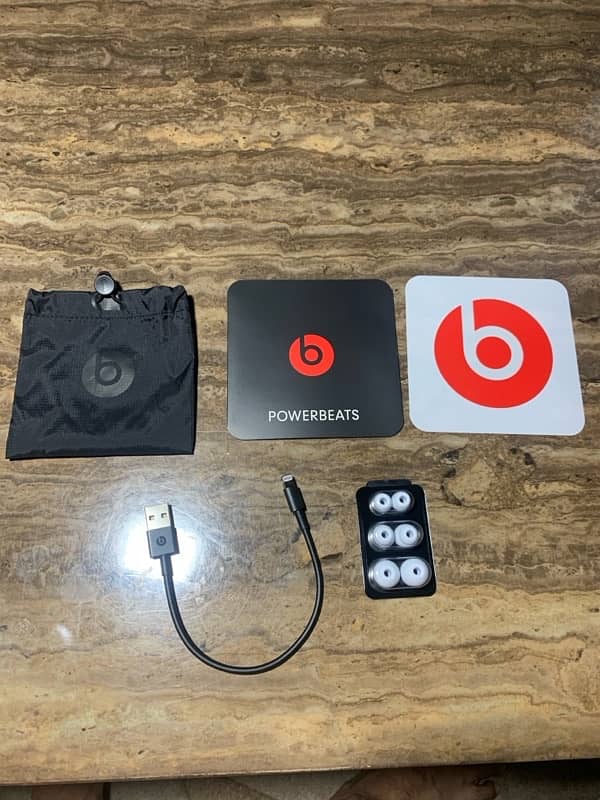 Powerbeats High Performance Bluetooth Earphones BRAND NEW 2