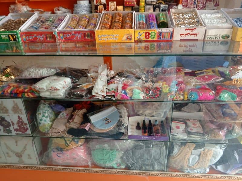 cosmetics and fitha shop 6