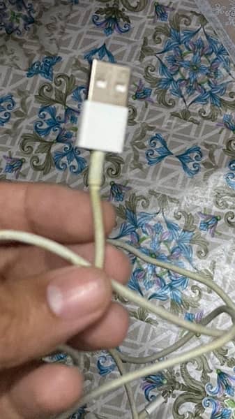 iphone cable 2