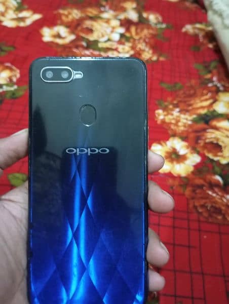 oppo f9 pro 6 / 64 5