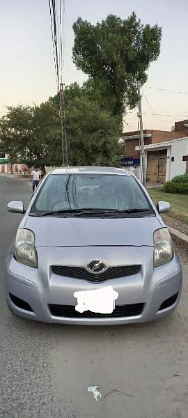 Toyota Vitz 2013 2