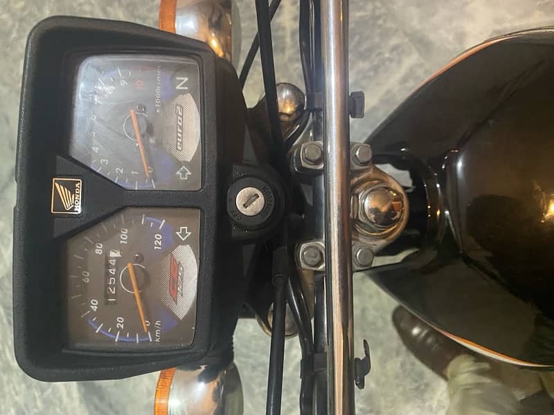 Honda CG125 2022 Black Color Total Geniune 7