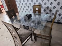 4 seater dining in good condition