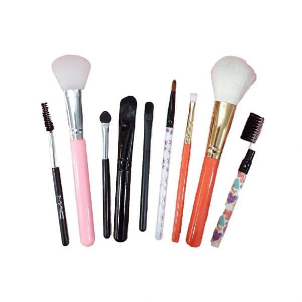 MAKE UP BRUSHES 1