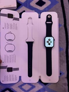 Apple watch Series 7 45 mm with complete  box and charger