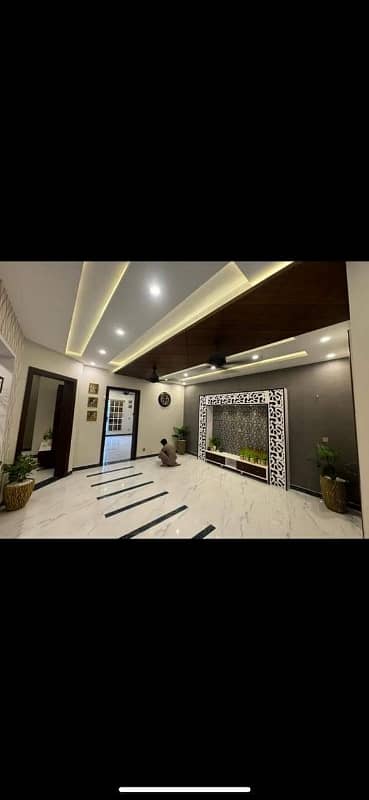 10 Marla Low Budget Full House Available For Rent Bahria town phase 8 Rawalpindi 3