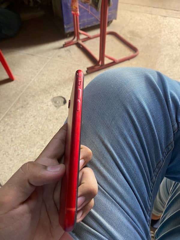 IPhone XR (Red) Non Approved Urgent Sale 3