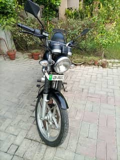 Suzuki Gs150se, for sale.