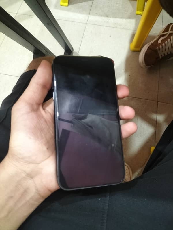 iphone 11 128 gb waterpack 2