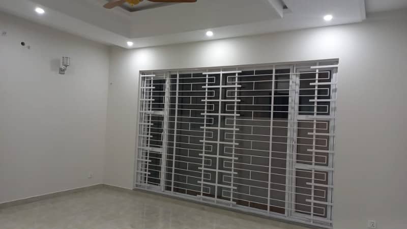 BRAND NEW 1 KANAL HOUSE FOR RENT IN BAHRIA TOWN LAHORE 7