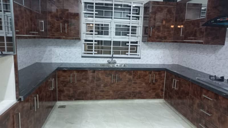 BRAND NEW 1 KANAL HOUSE FOR RENT IN BAHRIA TOWN LAHORE 13