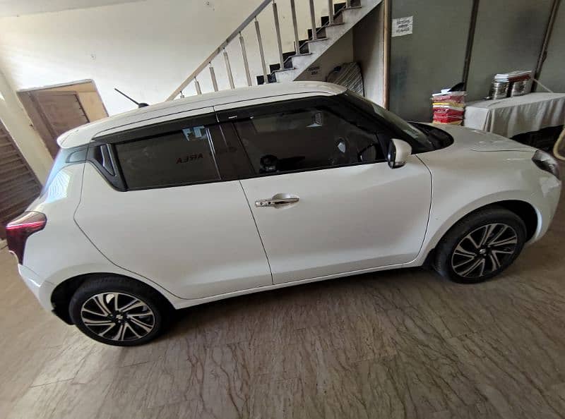 Suzuki Swift 2023 2