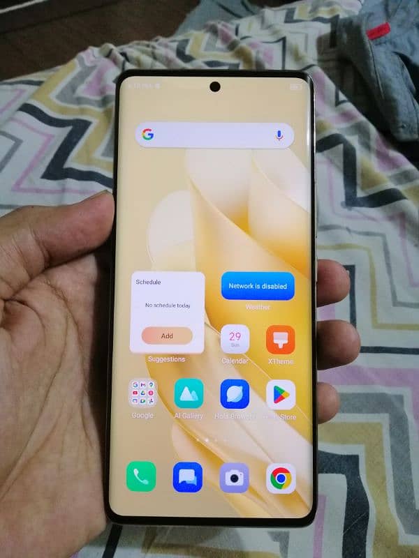 Infinix Zero 30 Gold color 2