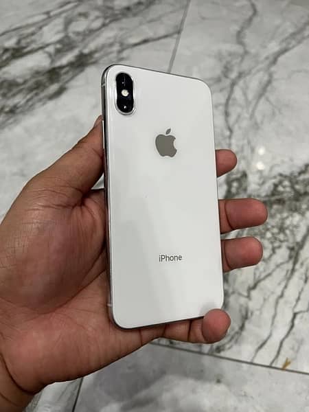 Iphone X 64 GB Non PTA (Sim Working) 3