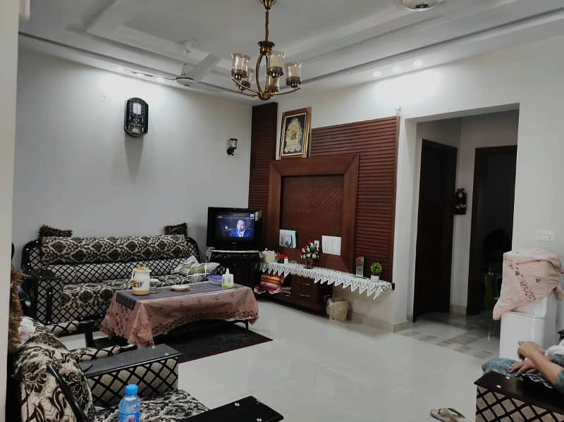 8 MARLA UPPER HOUSE FOR RENT IN BAHRIA TOWN LAHORE 11