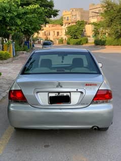 Mitsubishi Lancer 2005 GLX Automatic