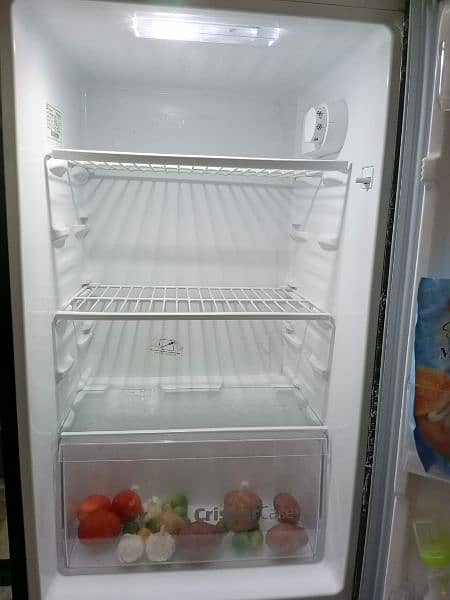 neat and clean fridge 10