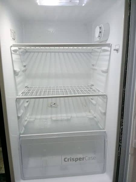 neat and clean fridge 14