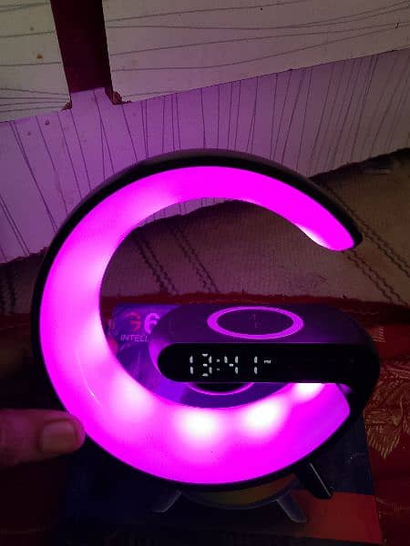 Best show clock alarm Mp3 player wireless charger 7