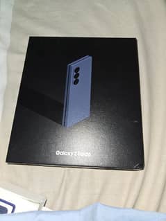 Samsung galaxy fold 6 box open