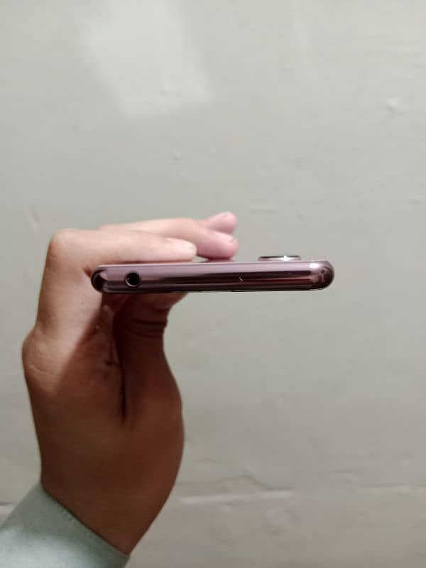 Sony Xperia 5 mark 2 10/10 condition 4