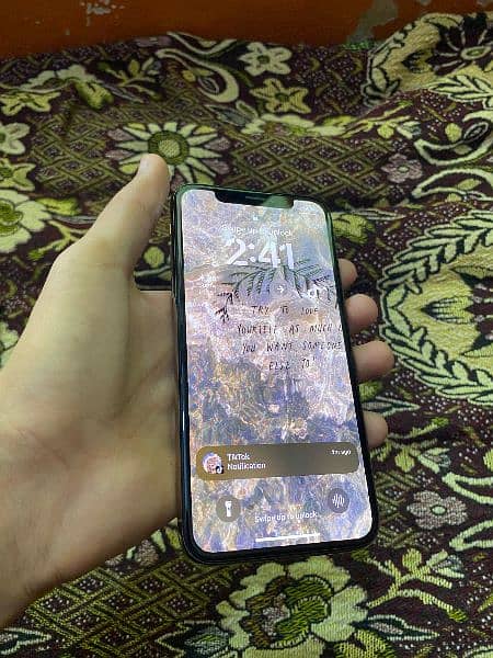 IPHONE XS Non PTA 2