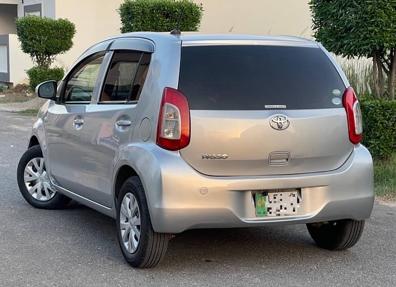 Toyota Passo 2015 10