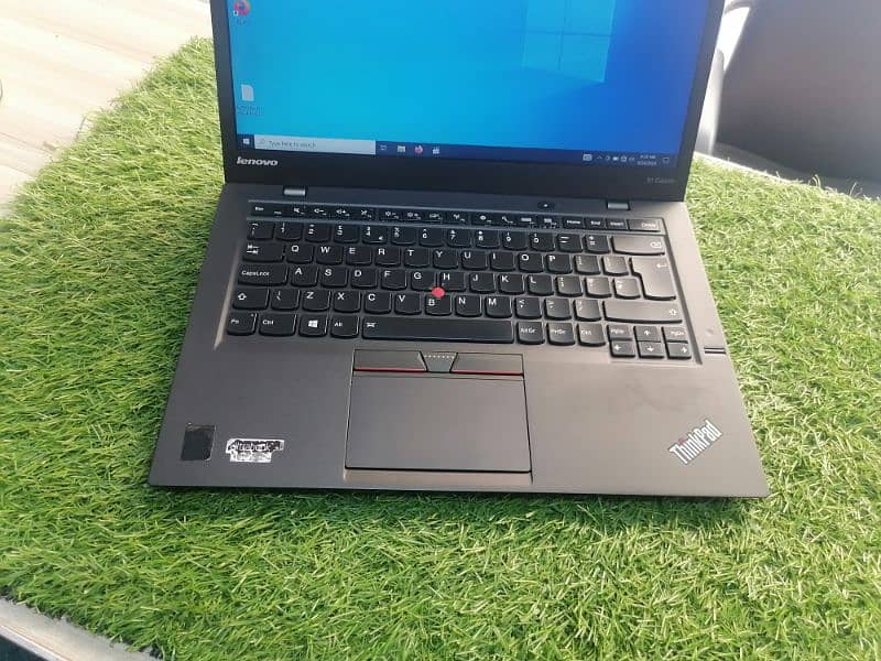 Lenovo X1 Carbon i5 5th gen 1080p HD display 0