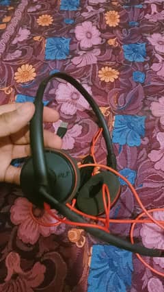 plantronics headphones