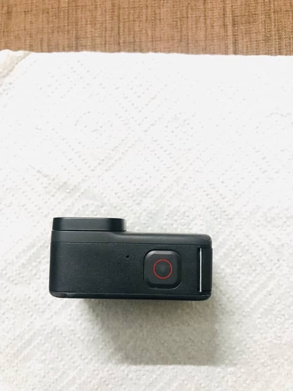 Gopro Hero 11 is up for sale! Price is negotiable 5